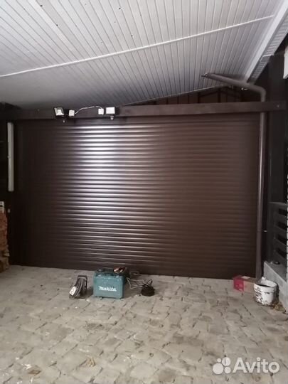 Ворота гаражные рулонные