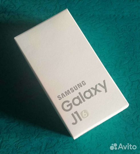 Коробки д/телефонов