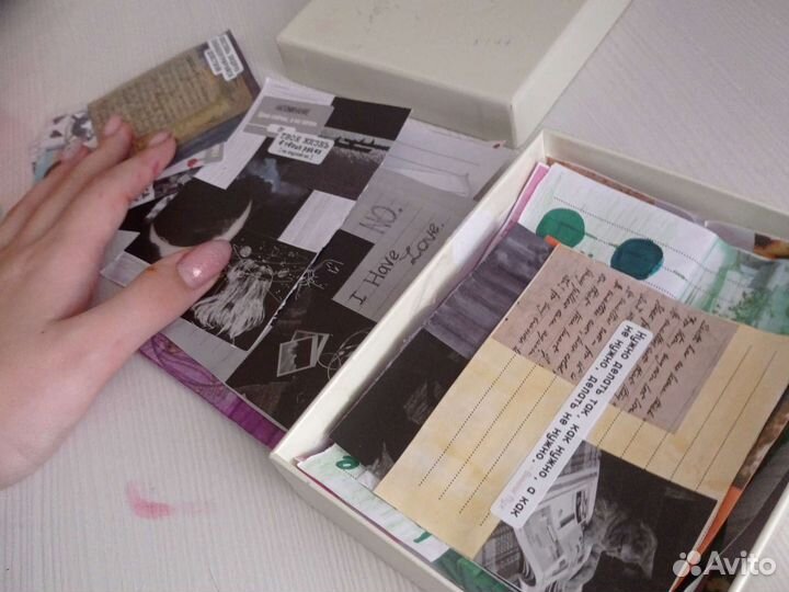 Картинки со стикерами