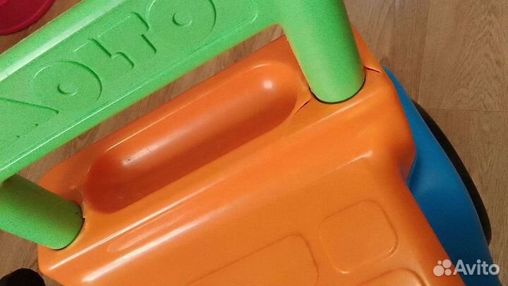 Машинка толокар