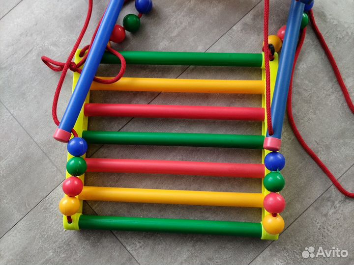 Качели детские подвесные