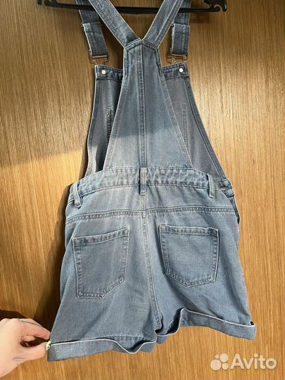 Комбинезон джинсовый