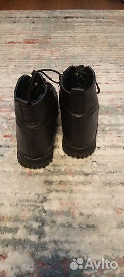 Женская обувь