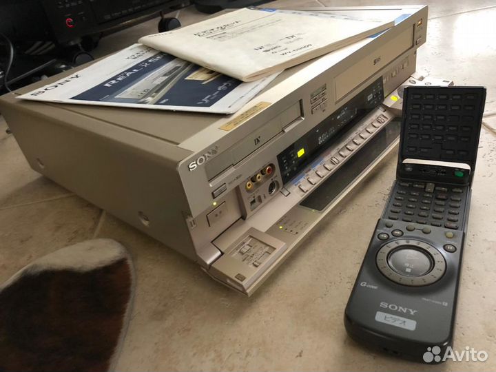 Редкий топовый видеомагнитофон Sony WV-D9000
