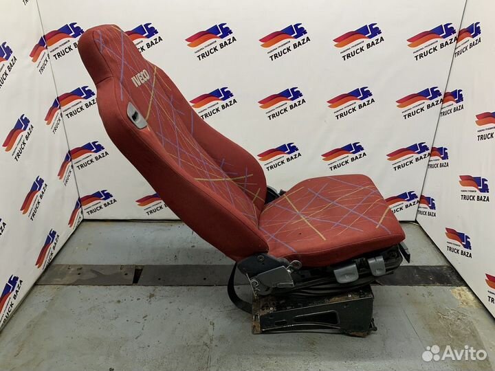 Сиденье пассажирское пневматическое