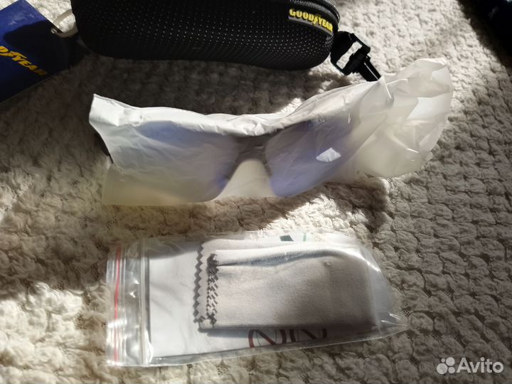 Горнолыжные очки