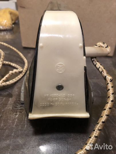 Утюг СССР электрический