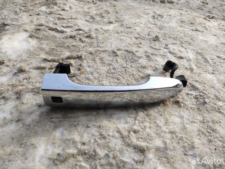 Ручка двери наружная Kia Sorento 2 2009-2020