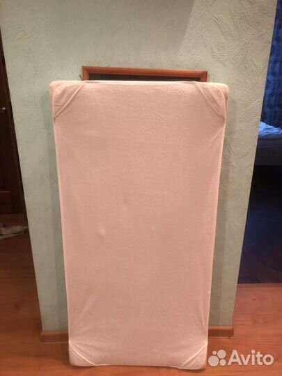 Кровать детская + матрас, наматрасник