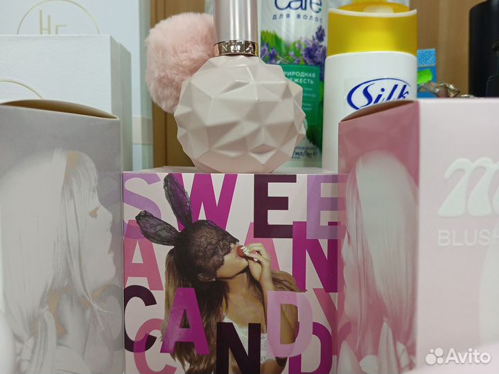 Парфюмерия женская ariana grande