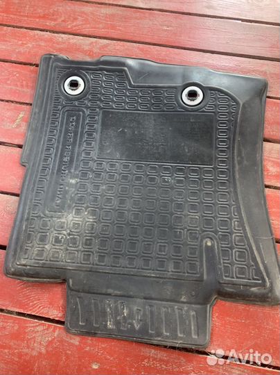 Коврик на land cruiser prado