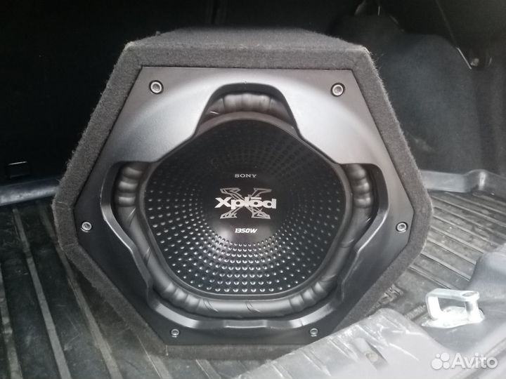 Сабвуфер Sony Xplod 1350W