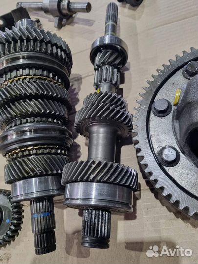 Коробка механика В разборе 1.6л Форд Фокус 3