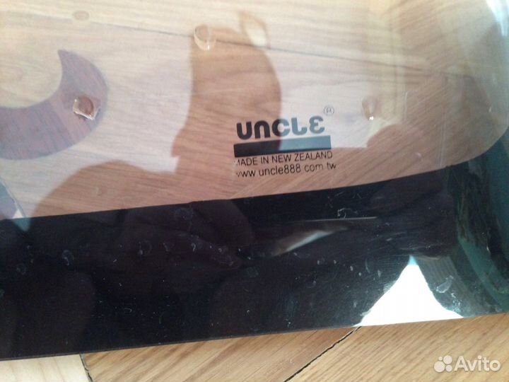 Дефлектор капота