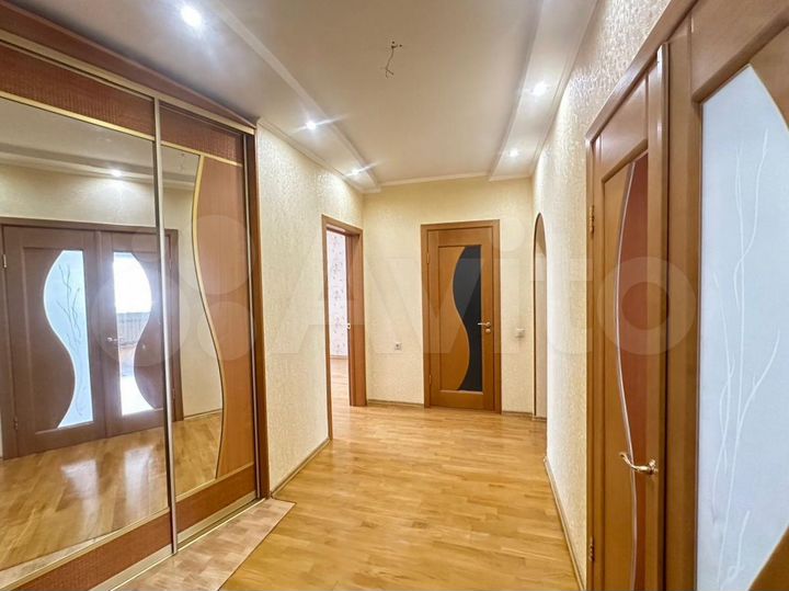 3-к. квартира, 75 м², 3/9 эт.