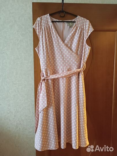 Платье женское 48 размер