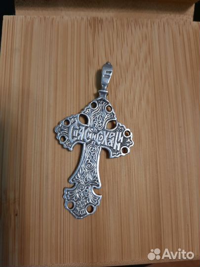 Серебряный крест