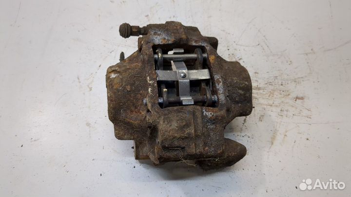 Суппорт Opel Omega B, 2003