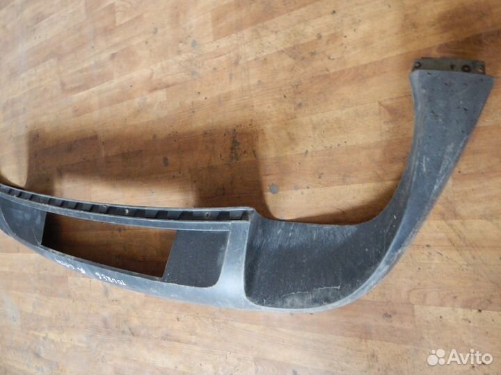 Юбка задняя VW Touareg 2010) (7P6807568) С 10 года