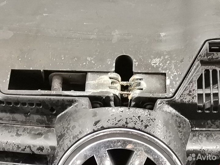 Бампер (ноускат) для Volkswagen Golf 5