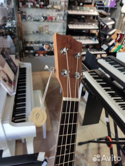 Укулеле Martin Romas MR-02