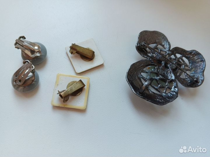 Брошь и винтажные клипсы, лот
