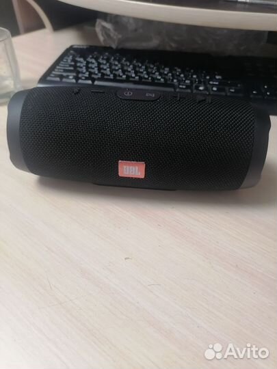 Колонка jbl charge 3