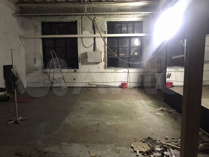 Рабочее место на производстве 180 м²