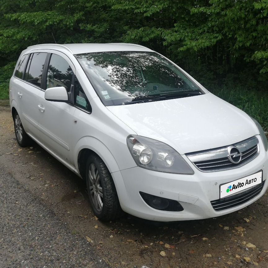 Купить Opel Zafira 🚘 от 250 000 ₽ в Пятигорске: 98