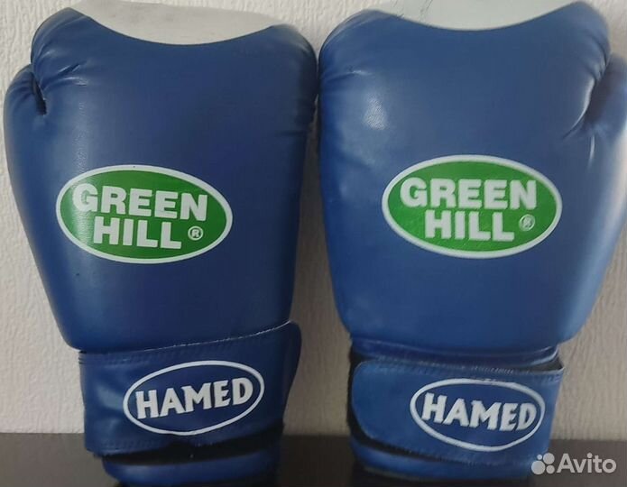 Боксерские перчатки 10 oz