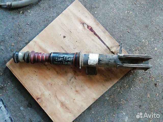 Стойка пневмоамортизатор lend rover 2005-2012