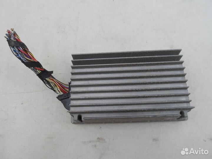 Усилитель звука BMW X1 E84 9312443