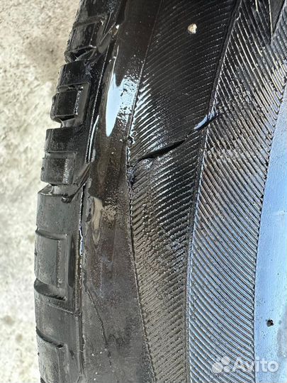 Bridgestone Dueler H/P 215/65 R16