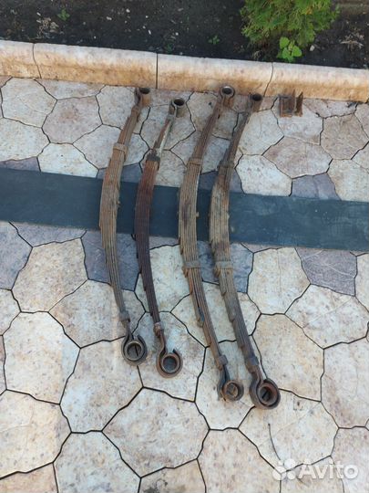 Запчасти на УАЗ 469