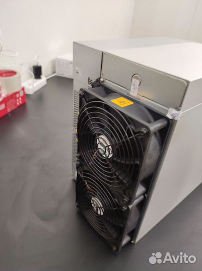 Asic майнер Bitmain Antminer S19