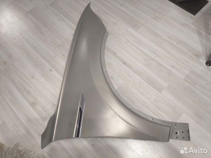 Крыло переднее правое Volkswagen Touareg 3 7608211