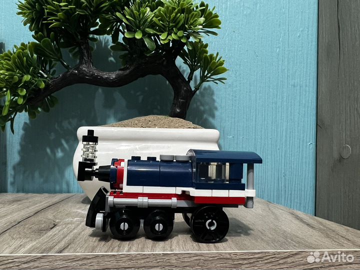 Lego человечки и др