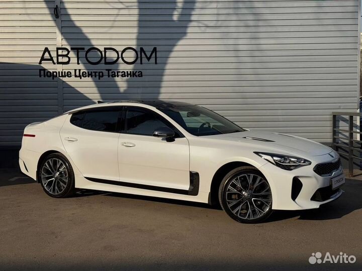 Kia Stinger 2.0 AT, 2018, 169 932 км