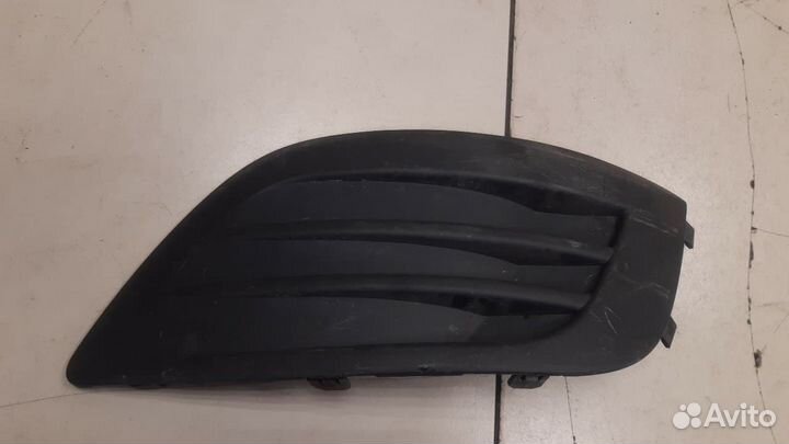 Заглушка бампера левая LADA Largus