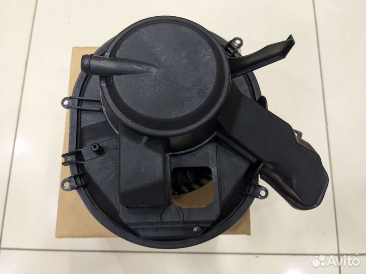 Мотор отопителя volvo XC90 / S60 / S80