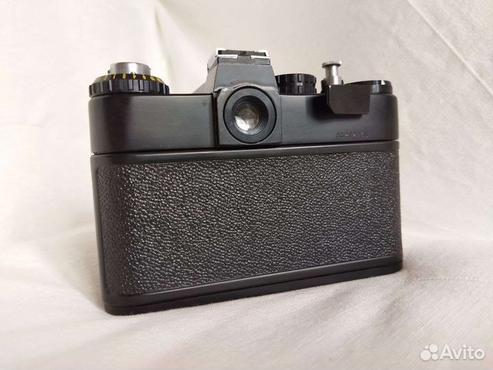 Плёночный фотоаппарат Зенит 11