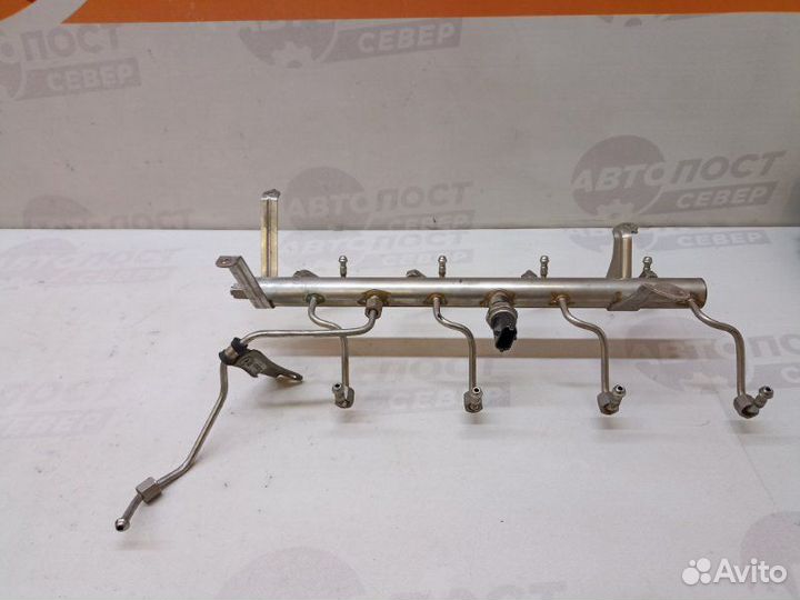 Топливная рампа Porsche Cayenne Turbo 957 M48.51