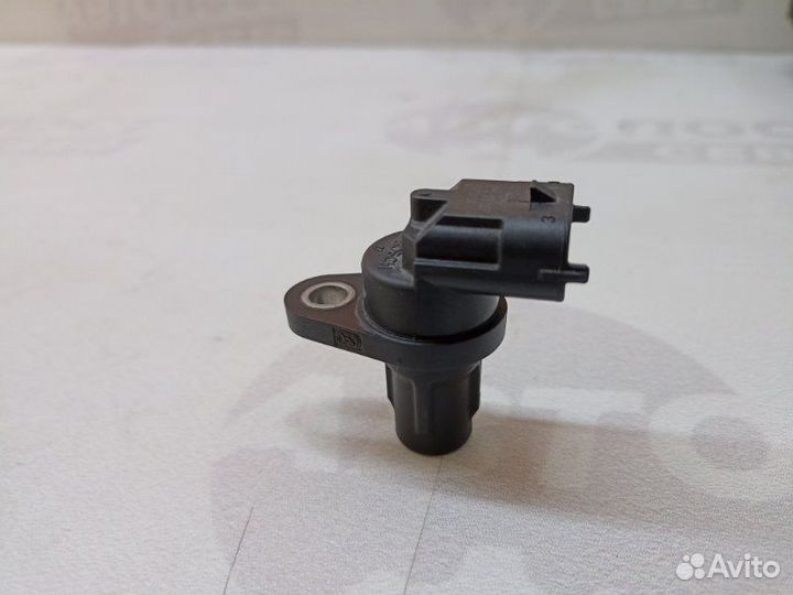 Датчик положения распредвала Porsche Cayenne Turbo
