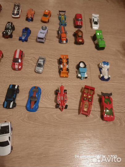 Коллекция машинок hot wheels 32 шт