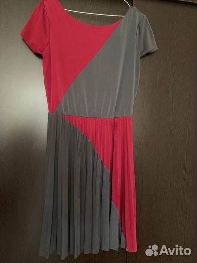 Платье женское 44 46