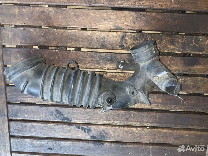 Патрубок воздушного фильтра audi a6 c5