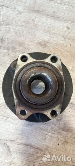 Ступица передняя Nissan Juke f15 HR16DE