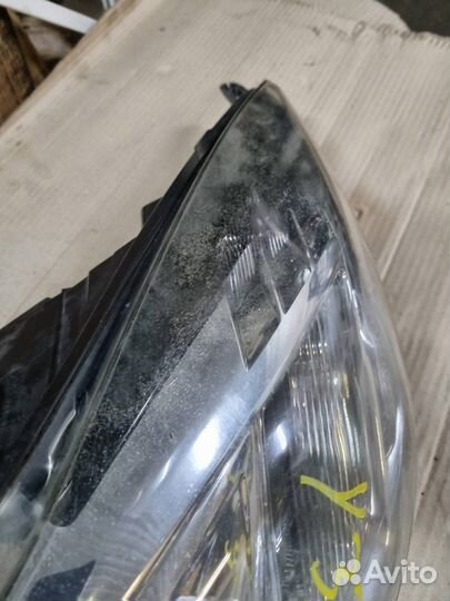 Фара левая ксенон Opel Insignia