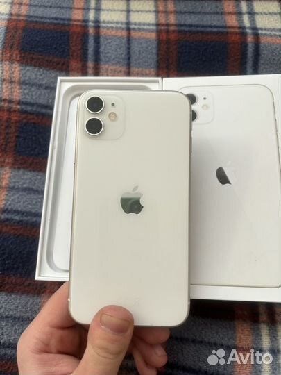 iPhone 11, 128 ГБ