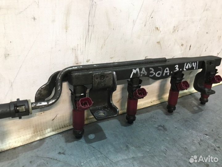 Топливная форсунка Mazda 3 седан BK Z6 2008